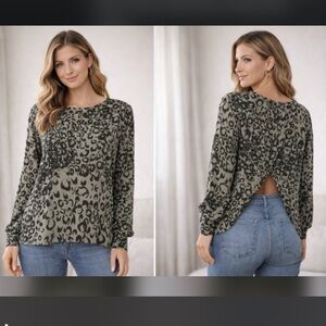 Sea New York Print Blouse Pleated with Crossover Open Back Accent Women's Large